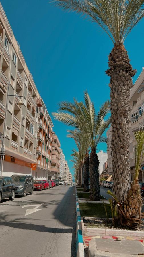 Apartamento Playa Del Cura Torrevieja Dış mekan fotoğraf